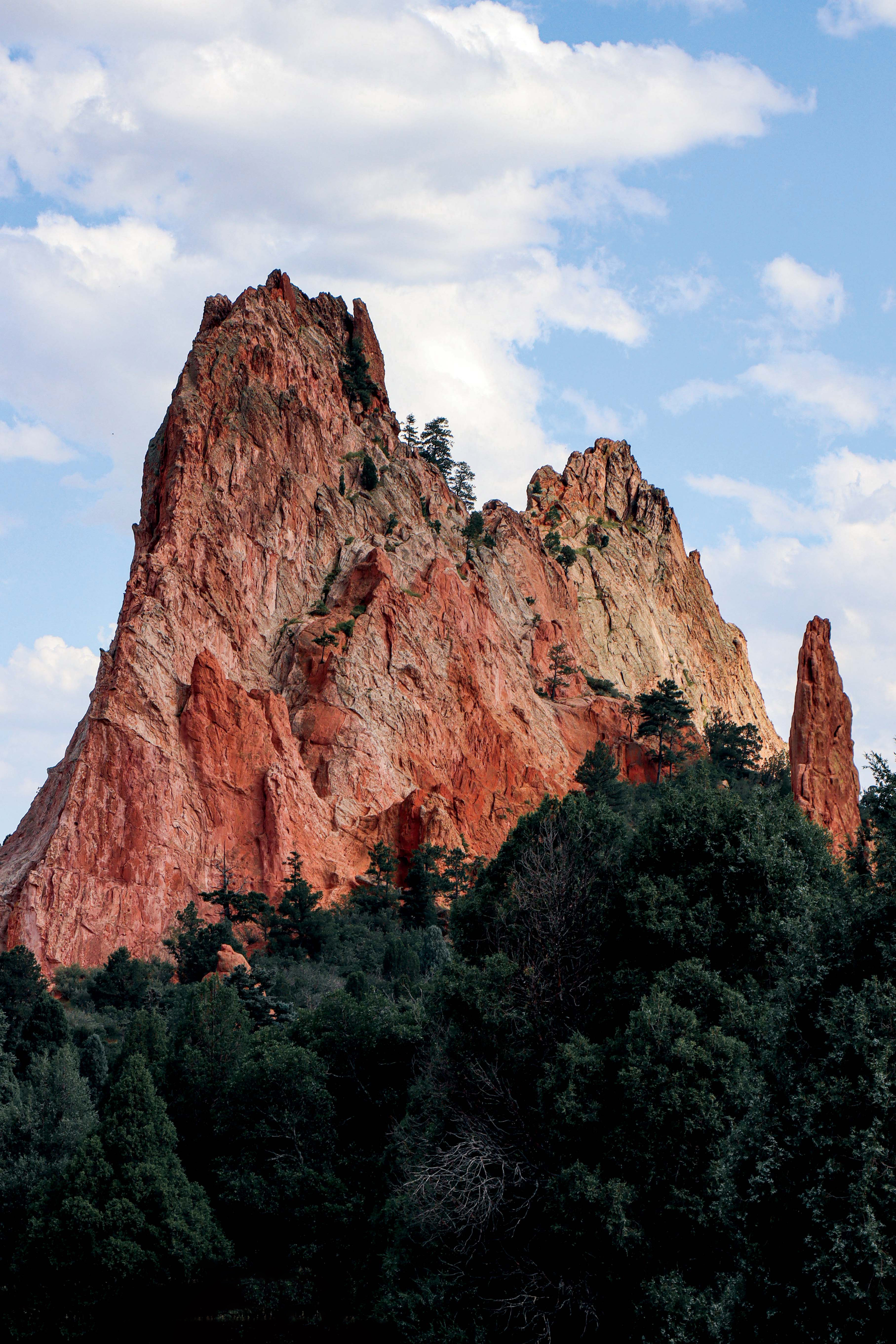 Red rock spires at Garden of the Gods